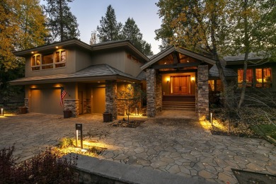 Lake Home For Sale in Sunriver, Oregon