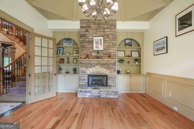 Welcome to an extraordinary estate in the prestigious Woodlands - photo 22