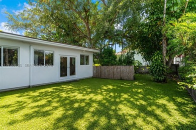 Located on one of Bay Heights' most sought-after streets, this - photo 22