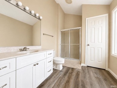 Welcome to your private retreat at Eagle Pointe, where - photo 23