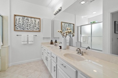 Amazing new price for this wonderful 1 bedroom home which offers - photo 24