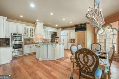Welcome to an extraordinary estate in the prestigious Woodlands - photo 25
