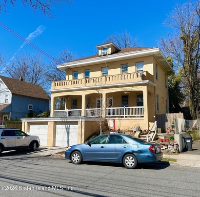 Spacious TwoFamily Home in the Heart of New Dorp Nestled in one - photo 2