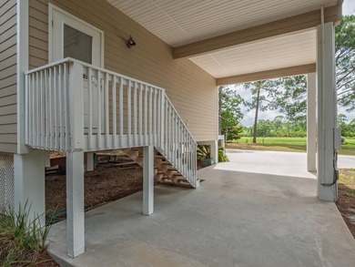 Welcome to the fly-in, gated community of Tarpine, located just - photo 3
