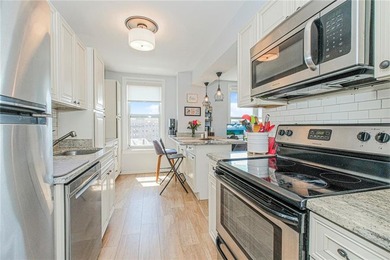 Bright, move-in ready 1-bedroom co-op on the 8th floor of a - photo 6
