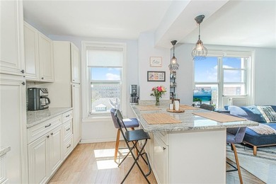 Bright, move-in ready 1-bedroom co-op on the 8th floor of a - photo 7