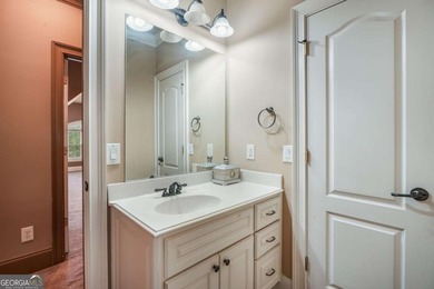 Welcome to an extraordinary estate in the prestigious Woodlands - photo 48