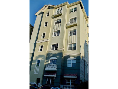 Lake Condo For Sale in Orlando, Florida