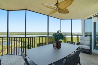 Enjoy breathtaking, panoramic views from this 15th floor, three