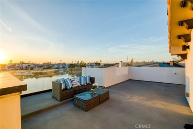 Set in Coral Cay - Huntington Harbour's most coveted 24-hour - photo 17