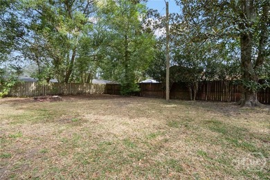 Welcome to this charming 3 bedroom, 1.5 bath home nestled in the - photo 23