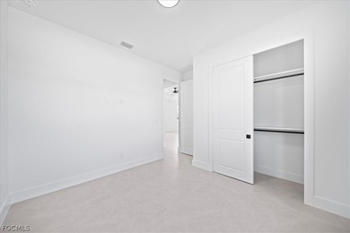 $5K TOWARDS CLOSING COST!!! NOT IN FLOOD ZONE!!! Discover modern - photo 24