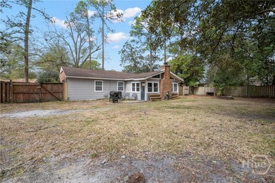 Welcome to this charming 3 bedroom, 1.5 bath home nestled in the - photo 24