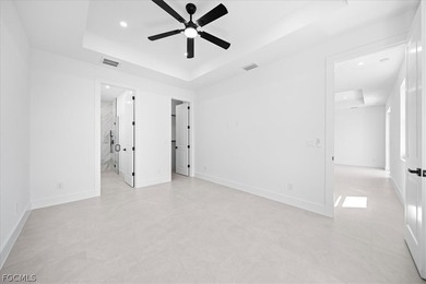 $5K TOWARDS CLOSING COST!!! NOT IN FLOOD ZONE!!! Discover modern - photo 25