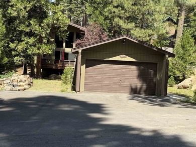 Escape to your own cozy cabin tucked away in the serene woods of - photo 5