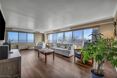 Major Price Improvement! Experience life above it all in Marine - photo 6