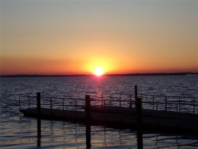 Wow! Looking for a first floor unit? You have found it! And the - photo 39