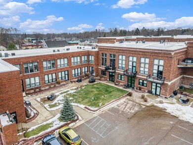 Lake Michigan - Van Buren County Condo Active Under Contract in South Haven Michigan