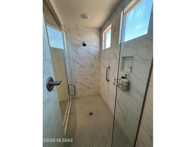 Beautiful Single story, 3 bedrooms 2.5 bath w/Den 2300 sq. ft