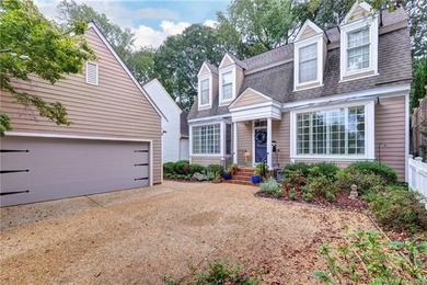 This fabulous golf-front home located on the 9th hole of the - photo 6