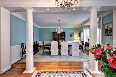 This fabulous golf-front home located on the 9th hole of the - photo 8