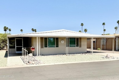 Lake Home For Sale in Scottsdale, Arizona