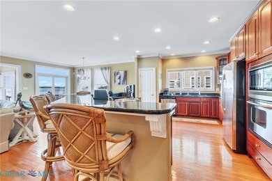 564 Riverside Dr - photo 4