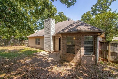 Welcome home to this beautifully designed 3-bedroom, 2-bath - photo 27
