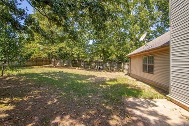 Welcome home to this beautifully designed 3-bedroom, 2-bath - photo 28