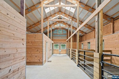 Welcome to Knightsbridge Estate. Set behind a gated entrance in - photo 32