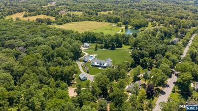 Welcome to Knightsbridge Estate. Set behind a gated entrance in - photo 46