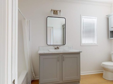The 880 square feet Park Model home at Bonita Terra in Bonita - photo 10