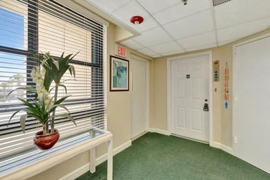 Paradise Found!!! 2nd floor 2/2 Seascape I condo in desirable - photo 3