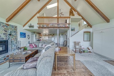 Discover the perfect blend of serenity and adventure with this - photo 6