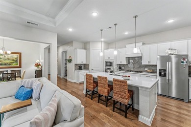 Some homes offer a place to live. Others offer a lifestyle - photo 7