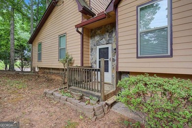 Looking for a home you can make your own? This split-foyer home - photo 6