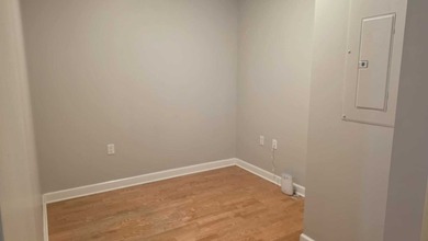 Experience luxury living in the heart of the South Loop! This - photo 14