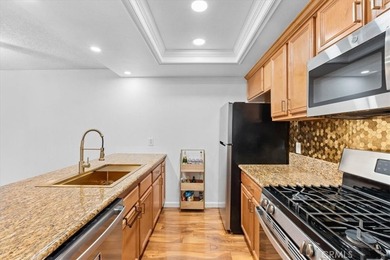Welcome to Bayhill Ct! Welcome to this beautifully maintained - photo 14