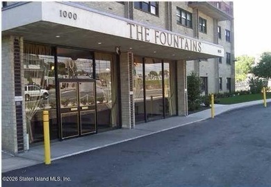 The Fountains; convenience and location all in one! Enjoy full - photo 3