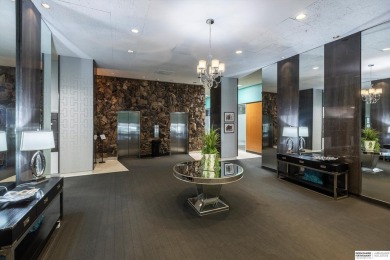 Charlie Sutton, M: , charlie.sutton,   - Enjoy the vibrant condo