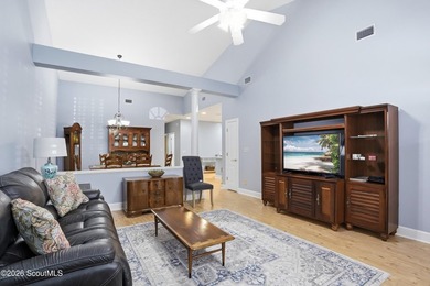 Welcome to easy living in Peppertree, one of Brunswick's premier - photo 6