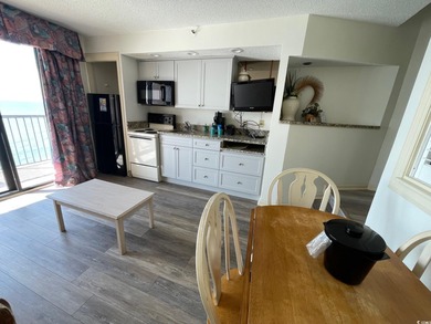 WELCOME TO BEACH COLONY RESORT LOCATED IN THE DESIRED GOLDEN