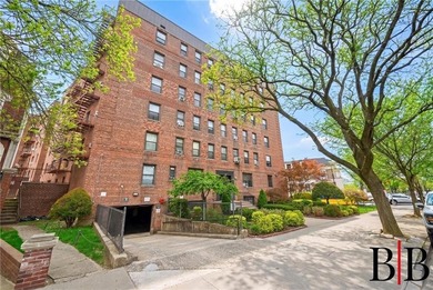 Exceptional value in a well maintained secure elevator building - photo 3