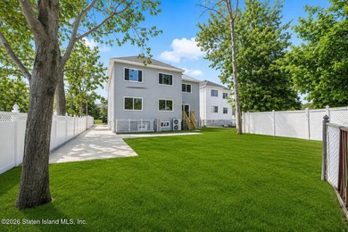 An exceptional extra large new construction 6/6 two-family semi - photo 5