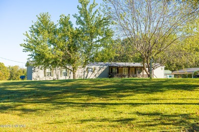 Lake Home For Sale in Dresden, Tennessee