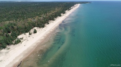 A once-in-a-generation offering on the north shore of Lake - photo 9