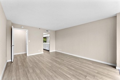 Welcome to this spacious beautifully updated two-bedroom - photo 11