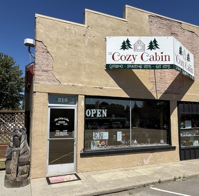 Established turnkey retail business opportunity in the heart of - photo 2