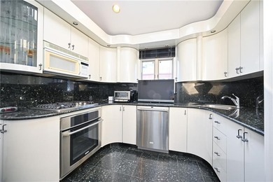 TURNKEY home for sale- Park Ave style home right here in Mill - photo 13