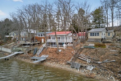 Charming Waterfront Camp on Sabattus Pond - Your Gateway to - photo 14